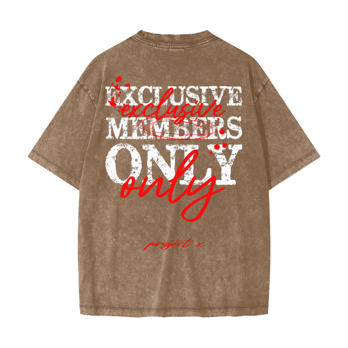 “Exclusive Studio vintage t-shirt – classic design, premium quality, streetwear vibe.”