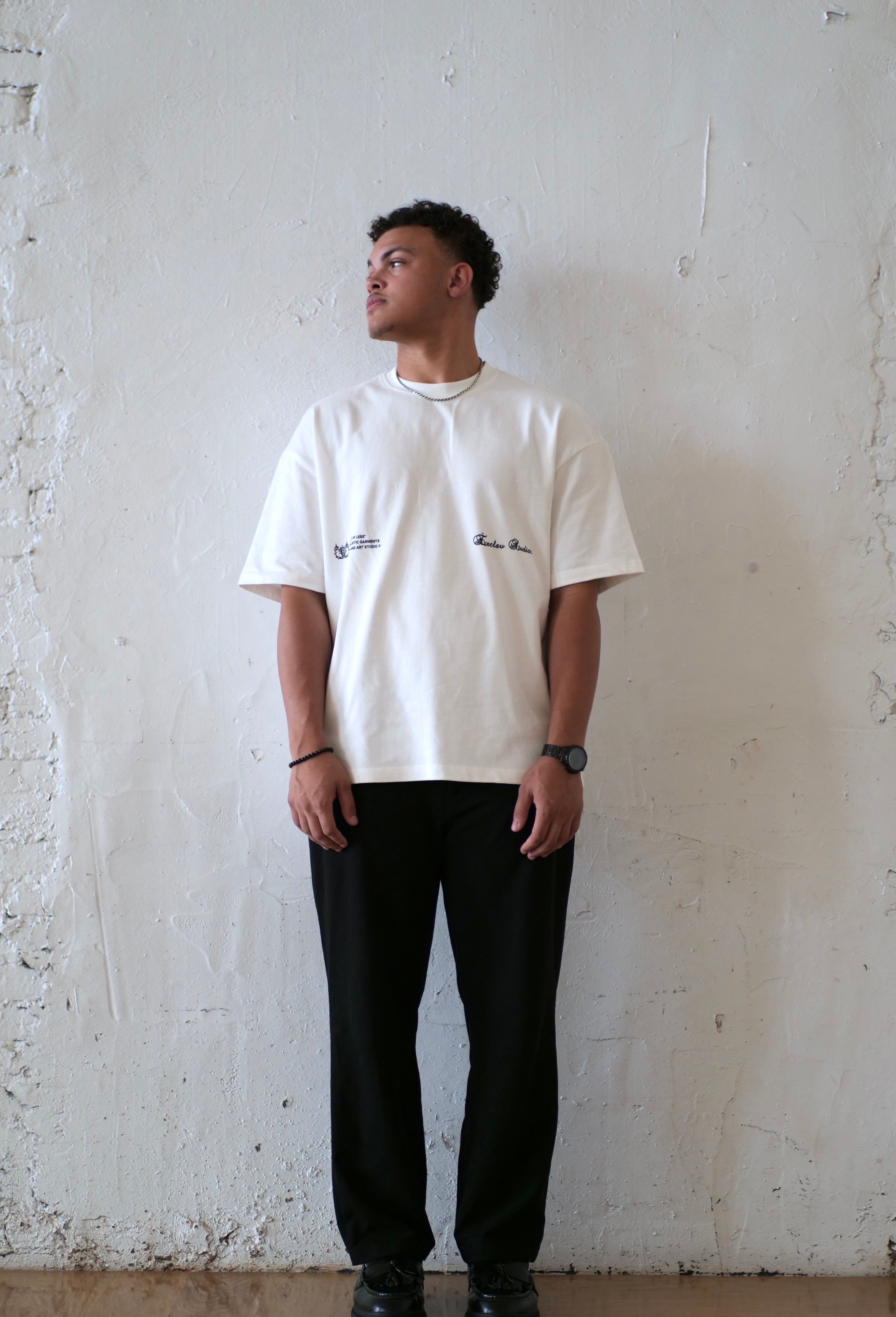 Èxclsv Blanc Signature Tee