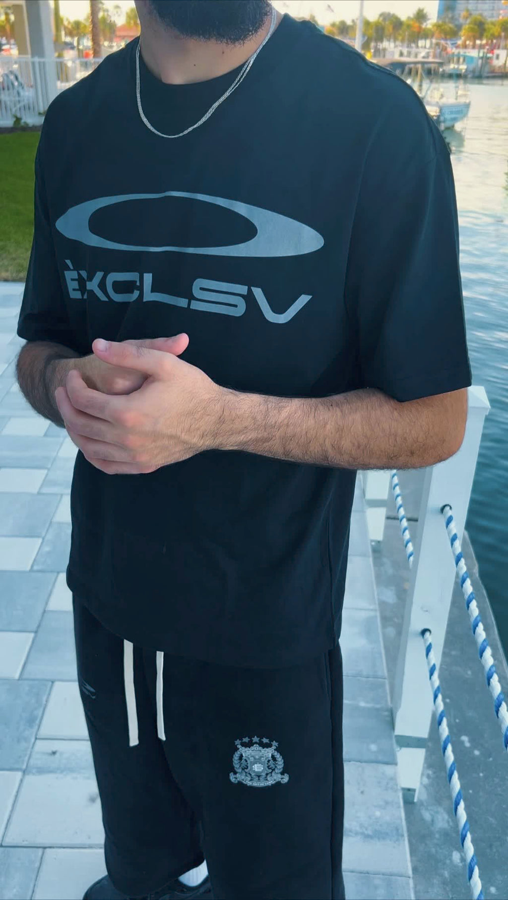 Èxclsv Monaco Tee - Black